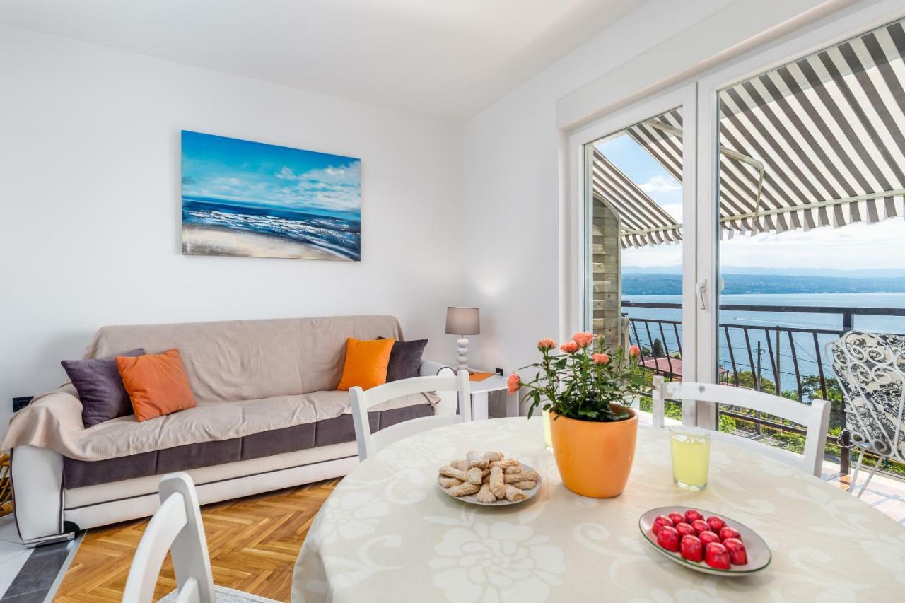 Apartmani Hrvatin Опатія Екстер'єр фото