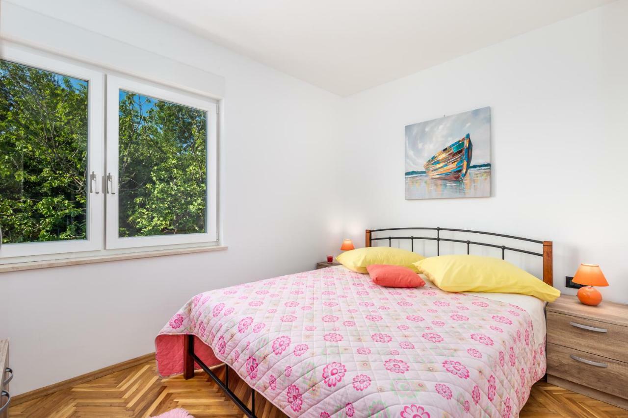 Apartmani Hrvatin Опатія Екстер'єр фото